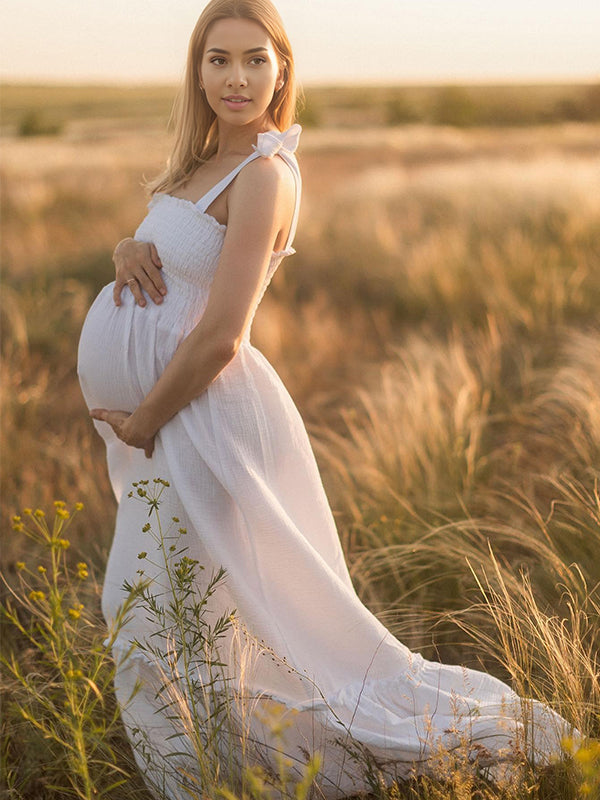 Beaumama robe longue de maternité élégante à volants et bretelles blanche pour séance photo de bébé boho